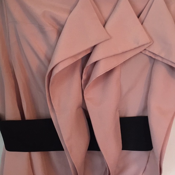 Pink ruffle top - Picture 3 of 3